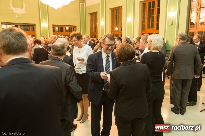 Zdjęcie w galerii na portalu naszraciborz.pl: Świat odchodzi od węgla. Rafako musi się zmieniać! Spotkanie wigilijne i podsumowanie roku w największej raciborskiej spółce wiadomości z regionu