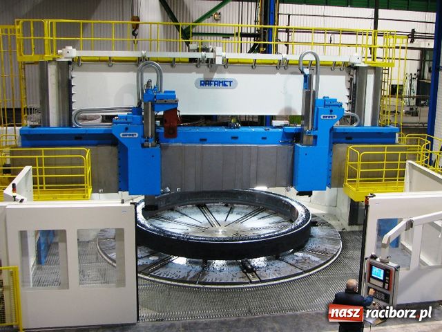 Zdjęcie w galerii na portalu naszraciborz.pl: Nowe kontrakty Rafametu wiadomości z regionu