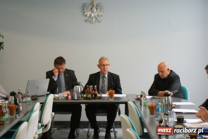 Zdjęcie w galerii na portalu naszraciborz.pl: Posiedzenie Konsultacyjnej Rady Gospodarczej przy Prezydencie  wiadomości z regionu