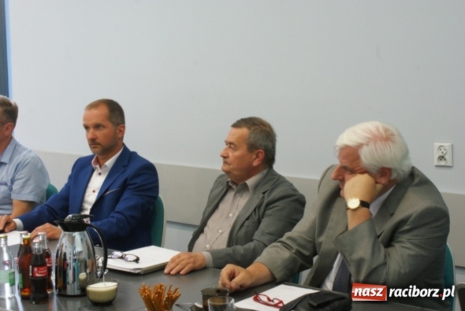 Zdjęcie w galerii na portalu naszraciborz.pl: Posiedzenie Konsultacyjnej Rady Gospodarczej przy Prezydencie  wiadomości z regionu