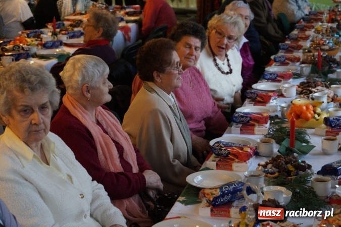 Zdjęcie w galerii na portalu naszraciborz.pl: Razem smakuje lepiej! GOPS w Nędzy zaprosił mieszkańców na wspólną wigilię  wiadomości z regionu