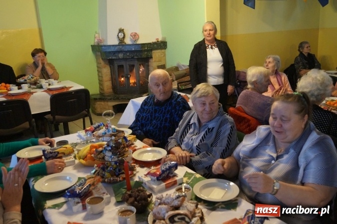 Zdjęcie w galerii na portalu naszraciborz.pl: Razem smakuje lepiej! GOPS w Nędzy zaprosił mieszkańców na wspólną wigilię  wiadomości z regionu