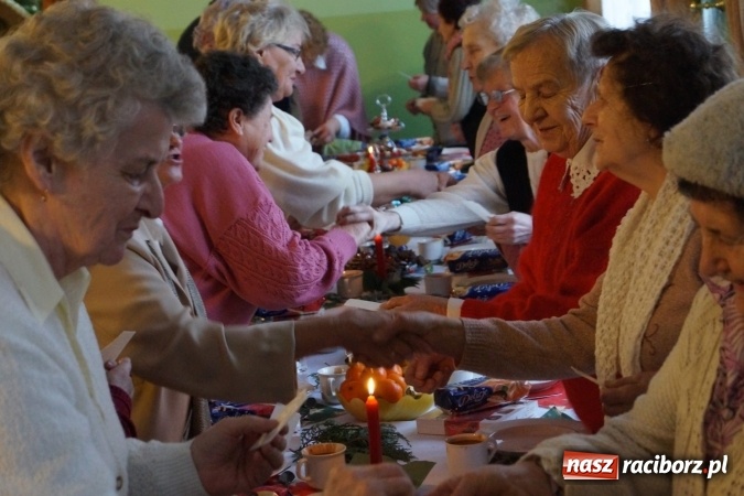 Zdjęcie w galerii na portalu naszraciborz.pl: Razem smakuje lepiej! GOPS w Nędzy zaprosił mieszkańców na wspólną wigilię  wiadomości z regionu