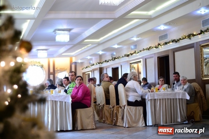 Zdjęcie w galerii na portalu naszraciborz.pl: Przy wigilijnym stole w krzanowickiej Perle wiadomości z regionu