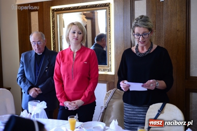 Zdjęcie w galerii na portalu naszraciborz.pl: Przy wigilijnym stole w krzanowickiej Perle wiadomości z regionu