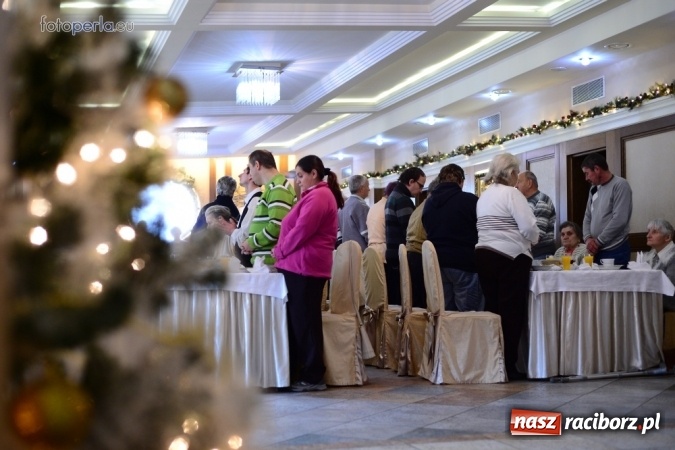 Zdjęcie w galerii na portalu naszraciborz.pl: Przy wigilijnym stole w krzanowickiej Perle wiadomości z regionu