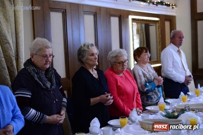 Zdjęcie w galerii na portalu naszraciborz.pl: Przy wigilijnym stole w krzanowickiej Perle wiadomości z regionu