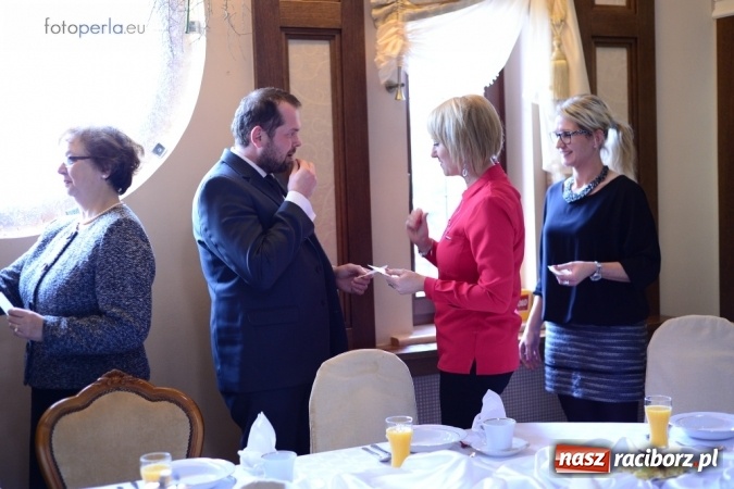 Zdjęcie w galerii na portalu naszraciborz.pl: Przy wigilijnym stole w krzanowickiej Perle wiadomości z regionu