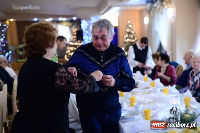Zdjęcie w galerii na portalu naszraciborz.pl: Przy wigilijnym stole w krzanowickiej Perle wiadomości z regionu