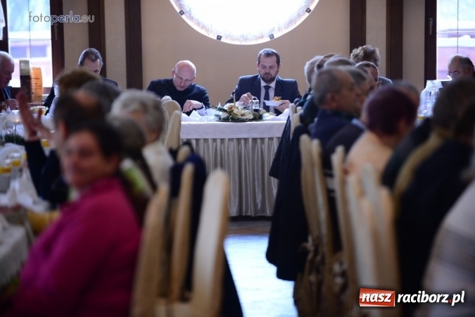 Zdjęcie w galerii na portalu naszraciborz.pl: Przy wigilijnym stole w krzanowickiej Perle wiadomości z regionu