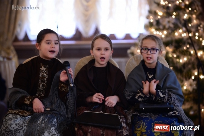 Zdjęcie w galerii na portalu naszraciborz.pl: Przy wigilijnym stole w krzanowickiej Perle wiadomości z regionu