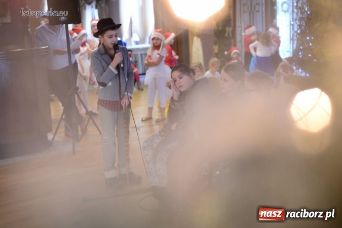 Zdjęcie w galerii na portalu naszraciborz.pl: Przy wigilijnym stole w krzanowickiej Perle wiadomości z regionu