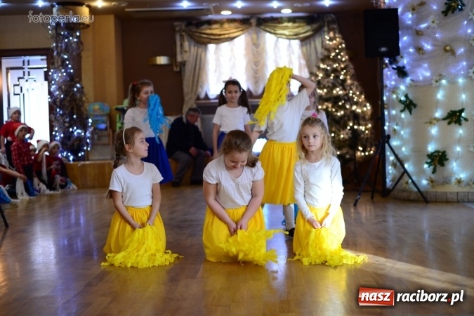 Zdjęcie w galerii na portalu naszraciborz.pl: Przy wigilijnym stole w krzanowickiej Perle wiadomości z regionu