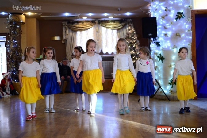 Zdjęcie w galerii na portalu naszraciborz.pl: Przy wigilijnym stole w krzanowickiej Perle wiadomości z regionu