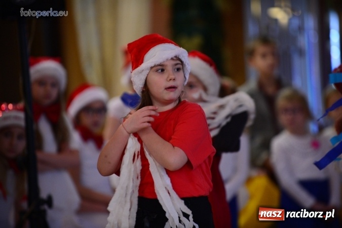 Zdjęcie w galerii na portalu naszraciborz.pl: Przy wigilijnym stole w krzanowickiej Perle wiadomości z regionu