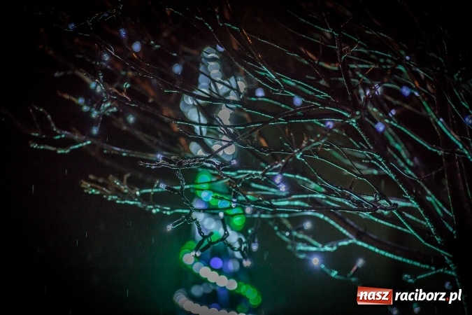 Zdjęcie w galerii na portalu naszraciborz.pl: Centrum Pietrowic Wielkich ustrojone na święta - zobacz zdjęcia wiadomości z regionu