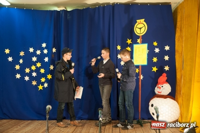 Zdjęcie w galerii na portalu naszraciborz.pl: A wczora z wieczora… odbyły się jasełka w SP 18  wiadomości z regionu