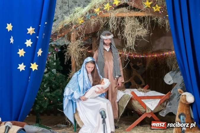 Zdjęcie w galerii na portalu naszraciborz.pl: A wczora z wieczora… odbyły się jasełka w SP 18  wiadomości z regionu