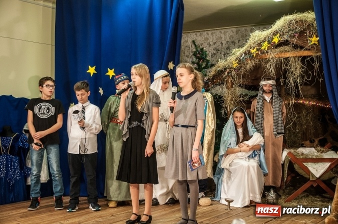 Zdjęcie w galerii na portalu naszraciborz.pl: A wczora z wieczora… odbyły się jasełka w SP 18  wiadomości z regionu