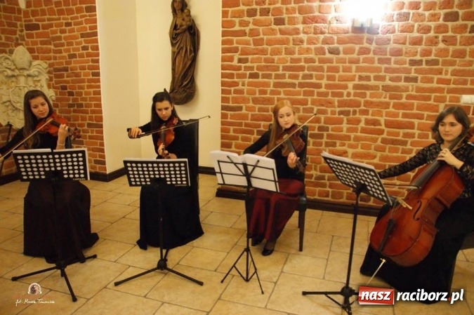 Zdjęcie w galerii na portalu naszraciborz.pl: Jarmark w Starym Opactwie - jeszcze tylko jutro wiadomości z regionu