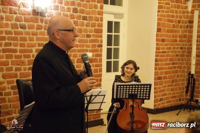 Zdjęcie w galerii na portalu naszraciborz.pl: Jarmark w Starym Opactwie - jeszcze tylko jutro wiadomości z regionu