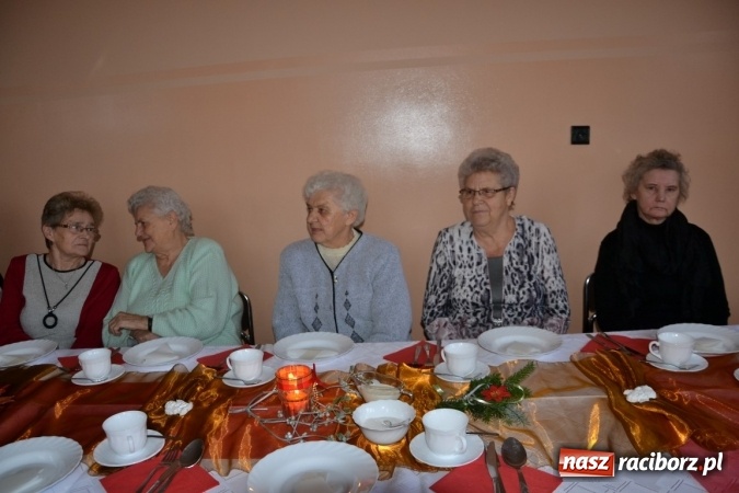 Zdjęcie w galerii na portalu naszraciborz.pl: W gminie Krzyżanowice pamiętają o starszych i samotnych wiadomości z regionu