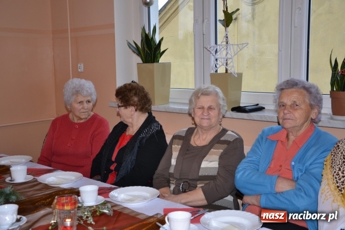 Zdjęcie w galerii na portalu naszraciborz.pl: W gminie Krzyżanowice pamiętają o starszych i samotnych wiadomości z regionu