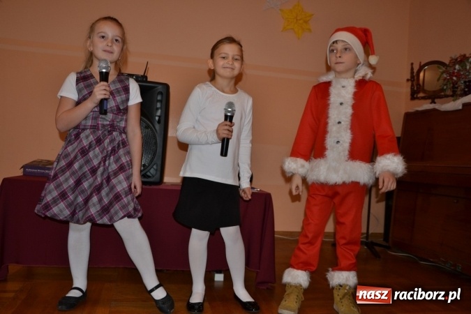 Zdjęcie w galerii na portalu naszraciborz.pl: W gminie Krzyżanowice pamiętają o starszych i samotnych wiadomości z regionu