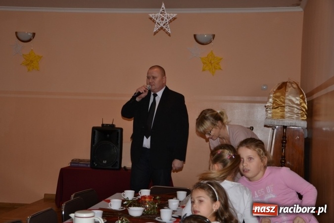 Zdjęcie w galerii na portalu naszraciborz.pl: W gminie Krzyżanowice pamiętają o starszych i samotnych wiadomości z regionu