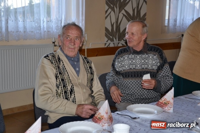Zdjęcie w galerii na portalu naszraciborz.pl: W gminie Krzyżanowice pamiętają o starszych i samotnych wiadomości z regionu