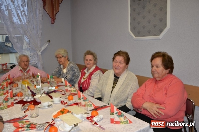 Zdjęcie w galerii na portalu naszraciborz.pl: W gminie Krzyżanowice pamiętają o starszych i samotnych wiadomości z regionu