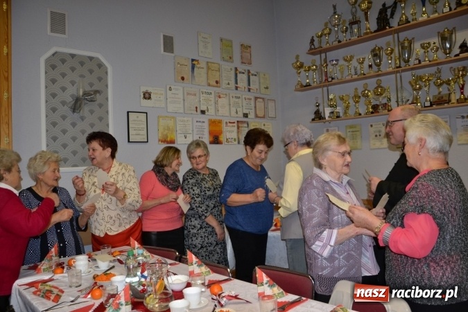 Zdjęcie w galerii na portalu naszraciborz.pl: W gminie Krzyżanowice pamiętają o starszych i samotnych wiadomości z regionu