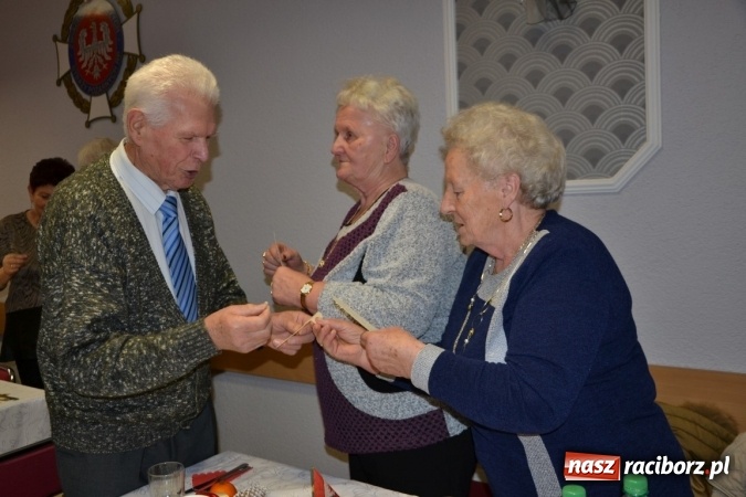 Zdjęcie w galerii na portalu naszraciborz.pl: W gminie Krzyżanowice pamiętają o starszych i samotnych wiadomości z regionu