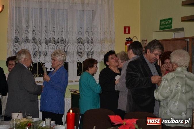 Zdjęcie w galerii na portalu naszraciborz.pl: W gminie Krzyżanowice pamiętają o starszych i samotnych wiadomości z regionu