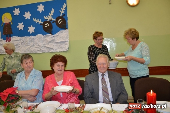 Zdjęcie w galerii na portalu naszraciborz.pl: W gminie Krzyżanowice pamiętają o starszych i samotnych wiadomości z regionu