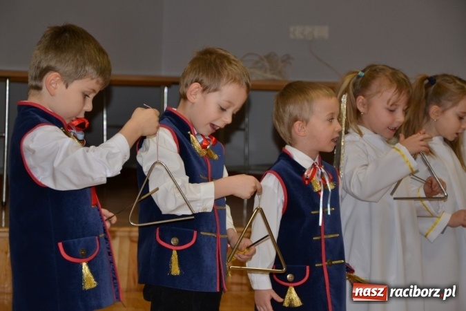 Zdjęcie w galerii na portalu naszraciborz.pl: W gminie Krzyżanowice pamiętają o starszych i samotnych wiadomości z regionu