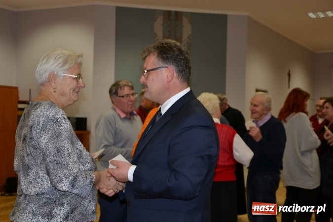 Zdjęcie w galerii na portalu naszraciborz.pl: W gminie Krzyżanowice pamiętają o starszych i samotnych wiadomości z regionu
