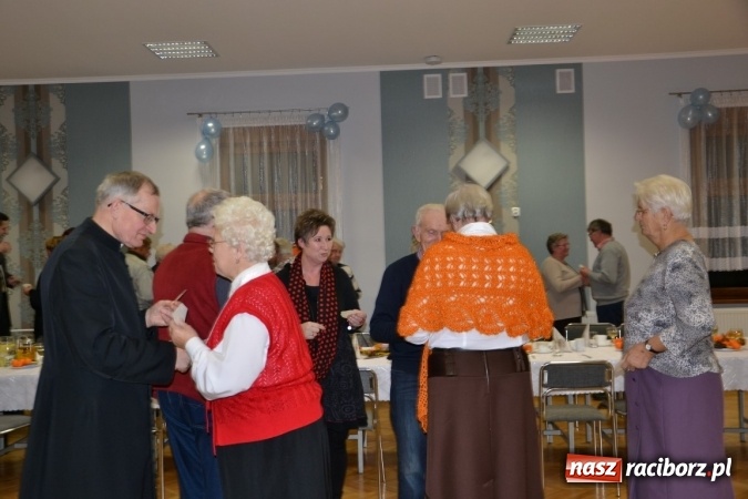 Zdjęcie w galerii na portalu naszraciborz.pl: W gminie Krzyżanowice pamiętają o starszych i samotnych wiadomości z regionu