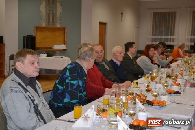 Zdjęcie w galerii na portalu naszraciborz.pl: W gminie Krzyżanowice pamiętają o starszych i samotnych wiadomości z regionu