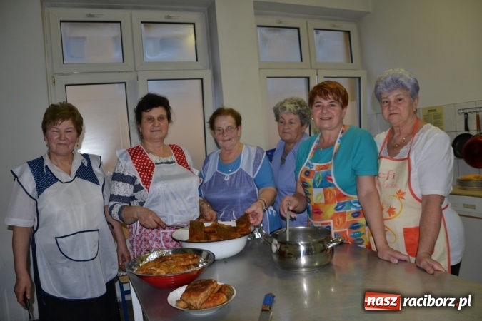 Zdjęcie w galerii na portalu naszraciborz.pl: W gminie Krzyżanowice pamiętają o starszych i samotnych wiadomości z regionu