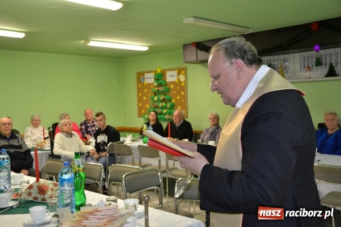 Zdjęcie w galerii na portalu naszraciborz.pl: W gminie Krzyżanowice pamiętają o starszych i samotnych wiadomości z regionu