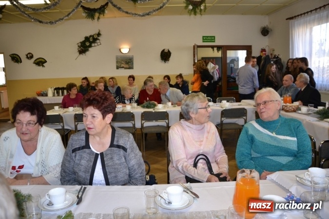 Zdjęcie w galerii na portalu naszraciborz.pl: W gminie Krzyżanowice pamiętają o starszych i samotnych wiadomości z regionu