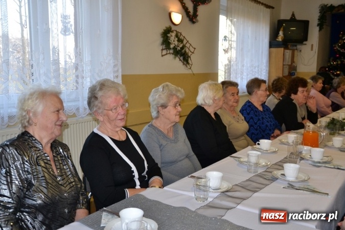 Zdjęcie w galerii na portalu naszraciborz.pl: W gminie Krzyżanowice pamiętają o starszych i samotnych wiadomości z regionu