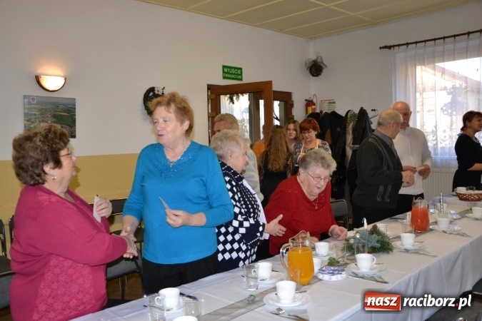 Zdjęcie w galerii na portalu naszraciborz.pl: W gminie Krzyżanowice pamiętają o starszych i samotnych wiadomości z regionu