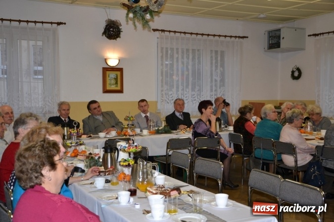 Zdjęcie w galerii na portalu naszraciborz.pl: W gminie Krzyżanowice pamiętają o starszych i samotnych wiadomości z regionu