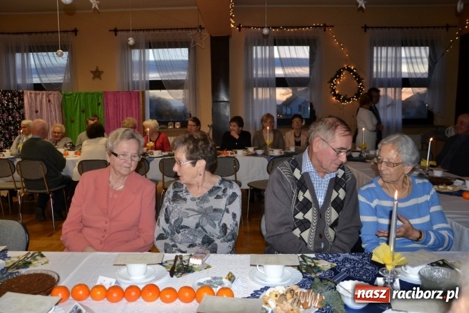 Zdjęcie w galerii na portalu naszraciborz.pl: W gminie Krzyżanowice pamiętają o starszych i samotnych wiadomości z regionu