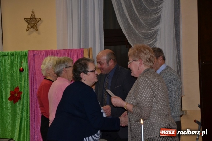 Zdjęcie w galerii na portalu naszraciborz.pl: W gminie Krzyżanowice pamiętają o starszych i samotnych wiadomości z regionu