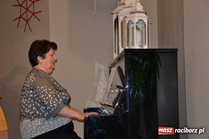 Zdjęcie w galerii na portalu naszraciborz.pl: W gminie Krzyżanowice pamiętają o starszych i samotnych wiadomości z regionu