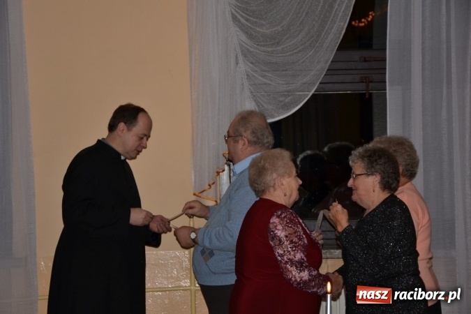 Zdjęcie w galerii na portalu naszraciborz.pl: W gminie Krzyżanowice pamiętają o starszych i samotnych wiadomości z regionu