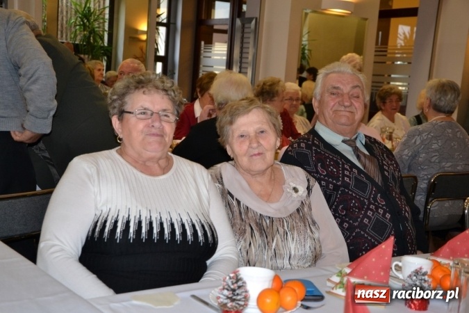 Zdjęcie w galerii na portalu naszraciborz.pl: W gminie Krzyżanowice pamiętają o starszych i samotnych wiadomości z regionu